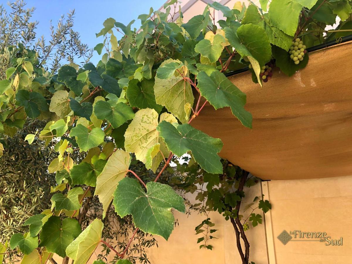 La Firenze Del Sud Bed & Breakfast Lecce Bagian luar foto