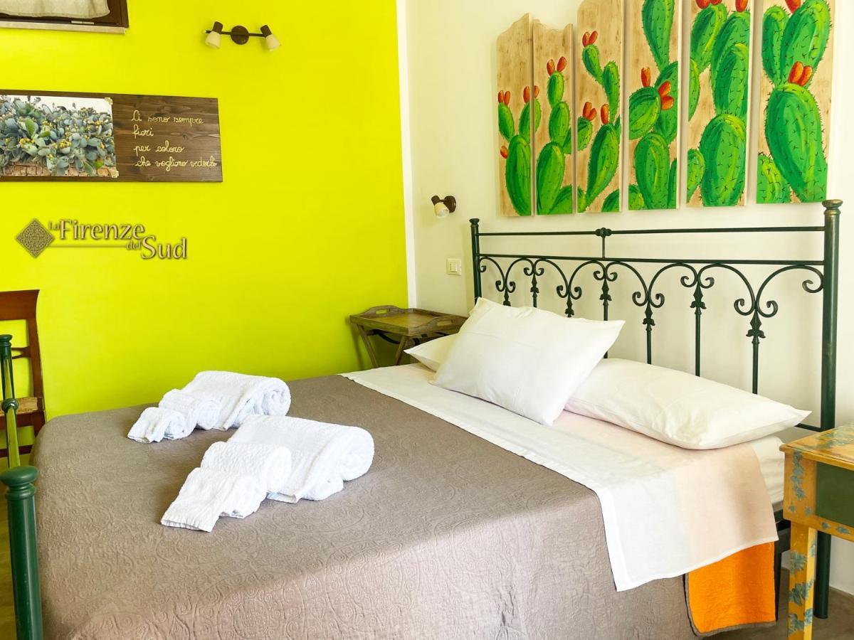 La Firenze Del Sud Bed & Breakfast Lecce Bagian luar foto