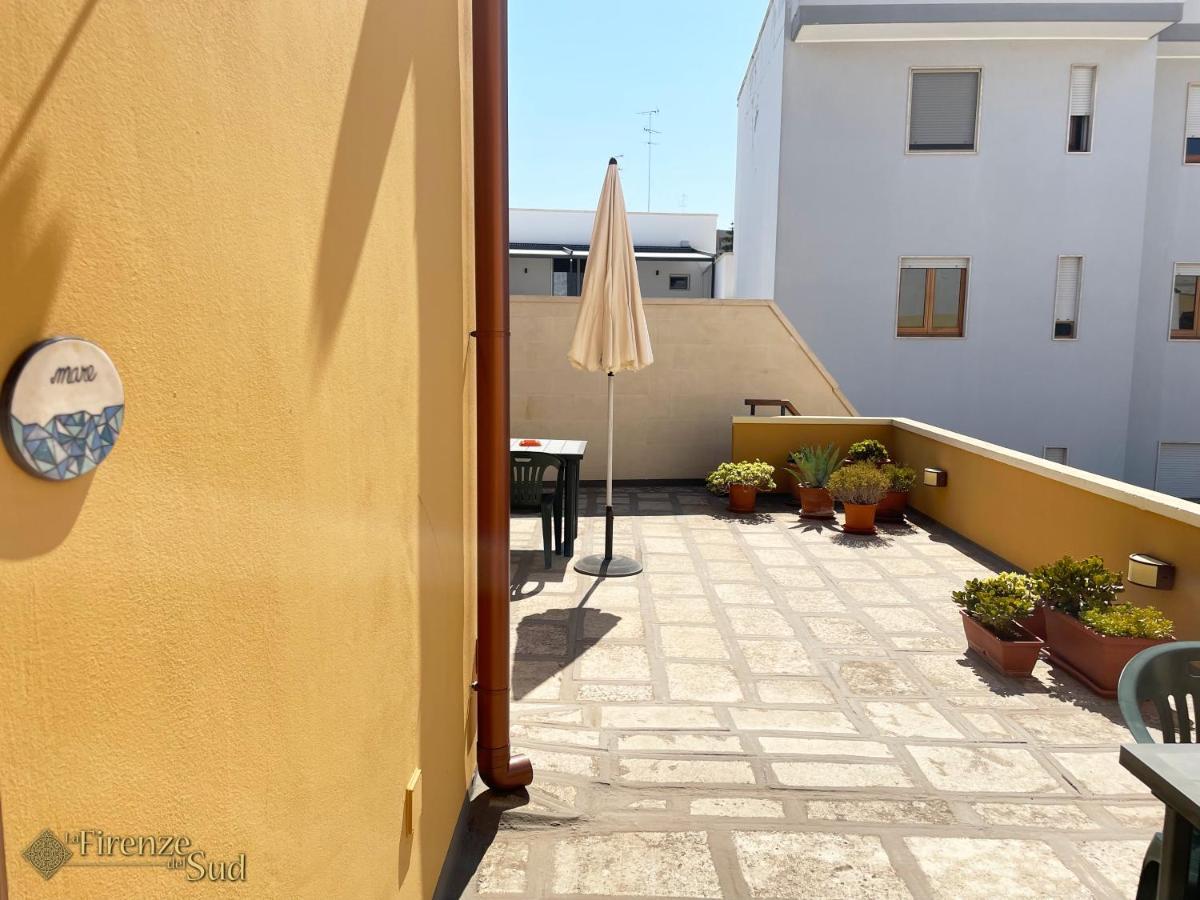 La Firenze Del Sud Bed & Breakfast Lecce Bagian luar foto