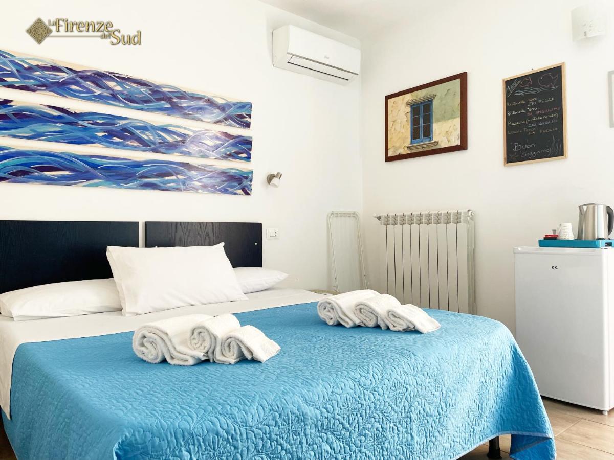 La Firenze Del Sud Bed & Breakfast Lecce Bagian luar foto